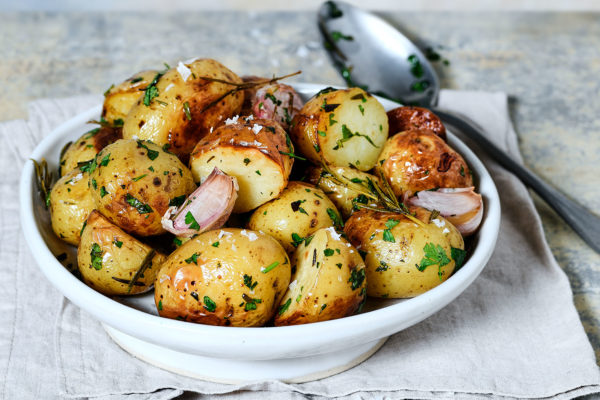 Roast Baby Potatoes with Garlic and Rosemary